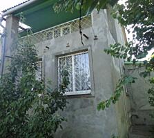 Продается дом в Новодофиновском дачнм масиве, дом в трёх уровнях, 135 