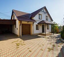 Casă spațioasă de vânzare în satul Colonița| 193 m. p.| Teren 5.45 ar