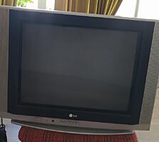Продается телевизор LG в отличном состоянии