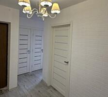 Продается Трехкомнатная квартира с ремонтом.