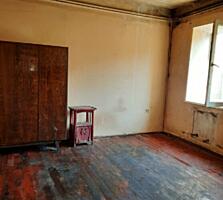 Продам часть домовладения под реконструкцию на ул. 1-я линия