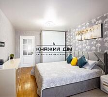 #127969; 3-кімнатна квартира на вул. Драгоманова, 44А.Загальна площа: 