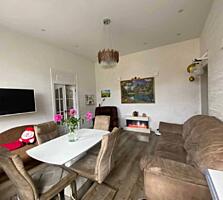 Продам 3-х комнатную в районе Кирхи