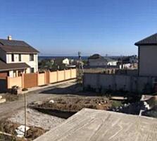 Новый шикарный дом с современным ремонтом.