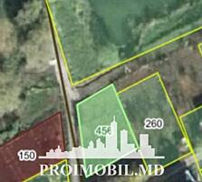 Spre vânzare se oferă teren pentru construcții, situat însat. ...
