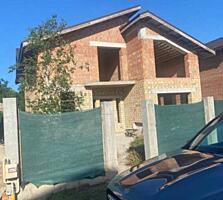 Продам современный  двух этажный дом общей площадью 230 кв. м., 11 ...