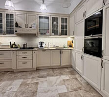 Продам 2 этажныйо таунхаус на ул. Академика Вавилова .