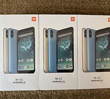 Telefoane noi, în cutie