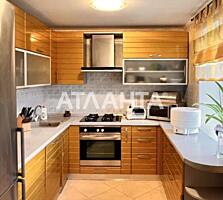 4-комнатная квартира с ремонтом, Краснова / Люстдорфская д/ Толбухина