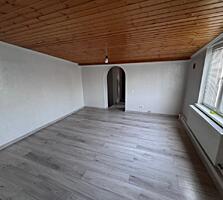 Botanica, casă gata de trai cu 5 odai