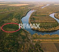 Teren intravilan, 264 ari pe malul Nistrului, Doroțcaia