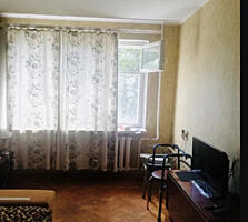 Трехкомнатная возле Сити центра.