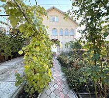 Casă cu 2 nivele la Pole Ciudes Bălți