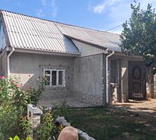 Продам два дома рядом с участниками.