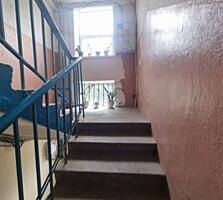 Предлагается в продажу двухкомнатная квартира в Приморском районе. ...