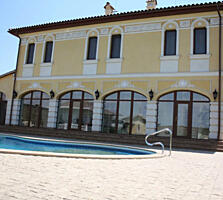 Продам элитный 2-этажный дом в Фонтанке (ТЦ "Ривьера")