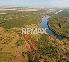 Teren agricol intravilan, 90 ari pe malul Nistrului, Doroțcaia