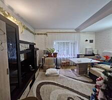 Предлагается к продаже одноэтажный дом для большой семьи. Четыре ...