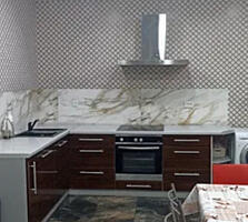 Продам 2-этажный капитальный дом в с.Корсунцы (1 км от п.Котовского). 