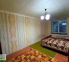 Продается 1 к. на 1 этаже в середине дома ул. Одесская