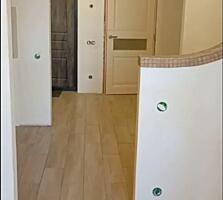 1 комнатная с ремонтом ЖК Акрополь на Фонтане