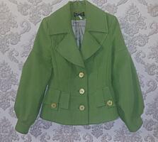 Продаётся пальто