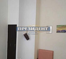 Продаж 3-кімнатної квартири на Троїцькій.