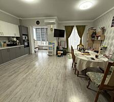 Предлагается к продаже большая двухкомнатная квартира в новом сданном 