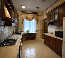 Шикарный 2-х этажный дом 412 кв.м. у моря .