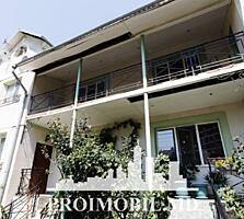 Vă propunem spre vânzare această casă cu2nivele,sect. Telecentru, ...