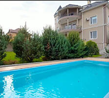 Уютный 3-х этажный ДОМ в Совиньоне - 2 с бассейном и лифтом