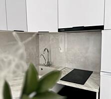 Продам смарт - квартиру, новый дом. жк Пространство на Радостной.