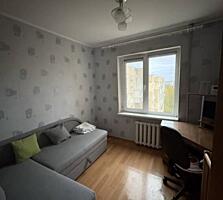 Продається трикімнатна квартира в місті Південне. Квартира з ...