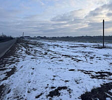 В продаже участок в Александровке. Участок общей площадью 7 соток ...