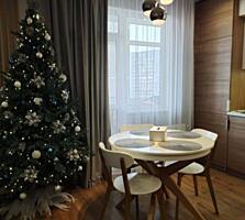 Продам  современную 2-комнатная квартира с дизайнерским ремонтом в 30 