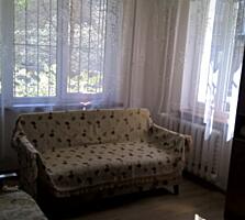 Продам однокомнатную квартиру на ул. Ак.Королева/рынок Южный