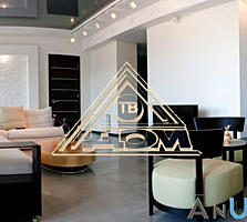 Продам квартиру в трех уровнях на Греческой