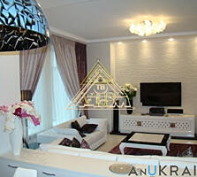 Продам 3-х комнатную квартиру на Лидерсовском бульваре в ЖК "Мерс