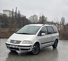 Volkswagen Sharan на нейтральных номерах