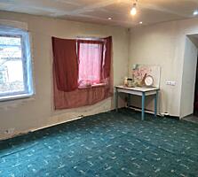 Продаётся жилой дом в центре города Каменка