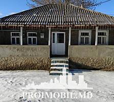 Vă propunem spre vânzare această casă în Criuleni, s. Pașcani, cu ...