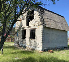 Продам участок с домом в с. Егоровка по трассе Одесса-Киев