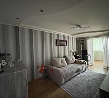 Продам квартиру вул . Семена Палія /Заболотного простора 3-х кімнатна 