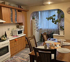 2- комнатная квартира на Тополевой