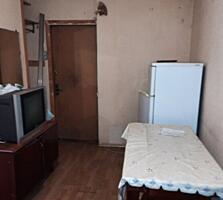 Комната 10 м², Черемушки — рядом парк Горького