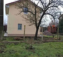 Продам новий будинок-дачу біля моря в Кароліно-Бугазі ...