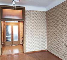 Сталинский дом, 2/3.