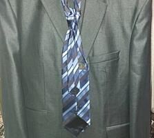 Мужской костюм