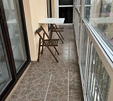 Продам квартиру 40 кв. м., 11/11, Шампанский пер. /Французский бул.