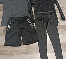 Продам новую Ветровку и спортивный комплект из 4 вещей.